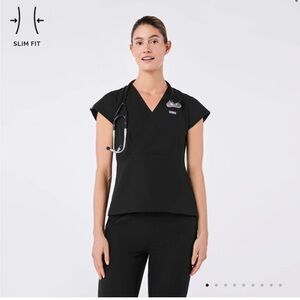 FIGS Tivoli Slim Peplum Scrub Top